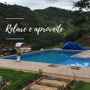 piscina relaxe e aproveite